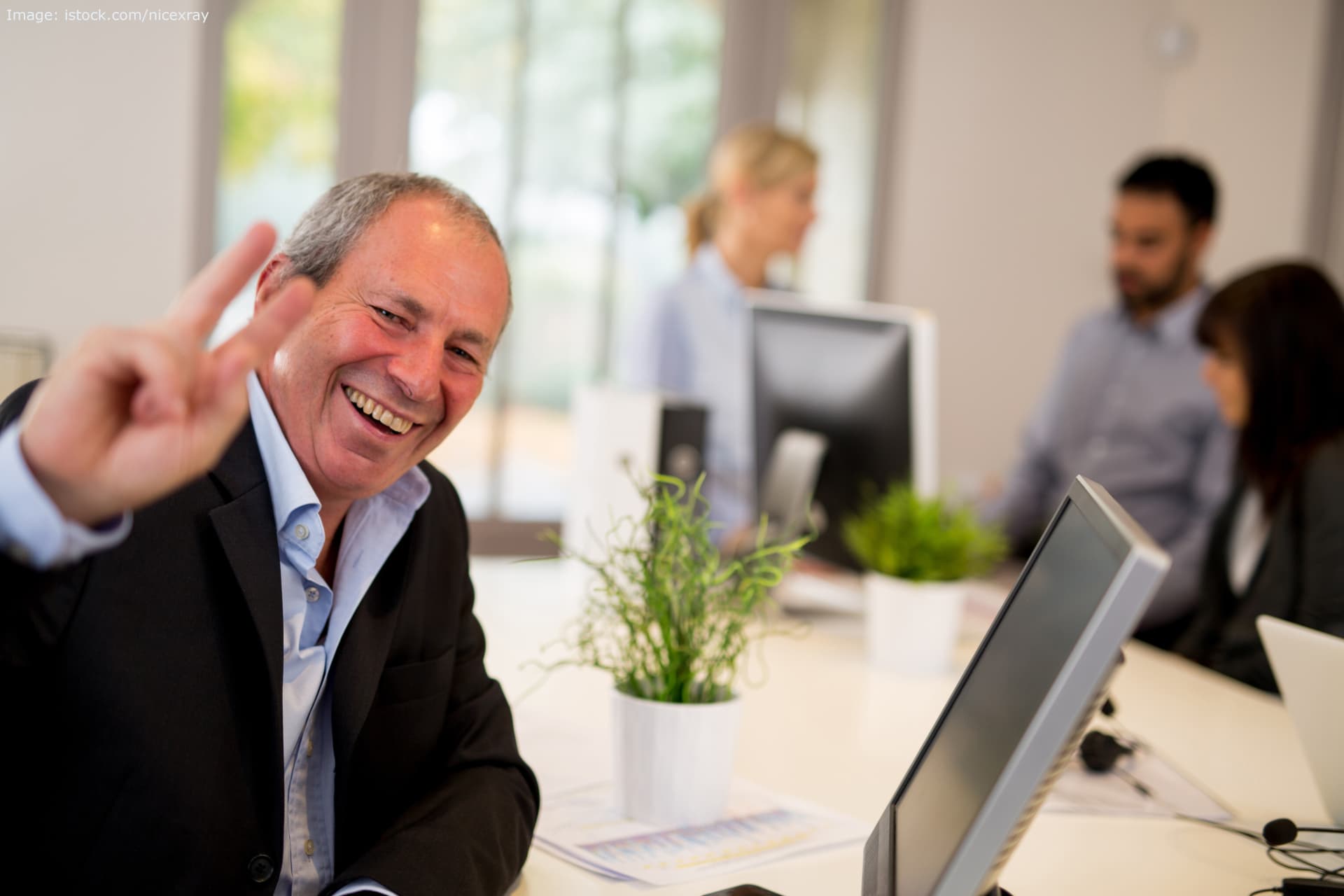 8 Möglichkeiten, wie Sie Syscovery AI Center in Ihrem Unternehmen anwenden